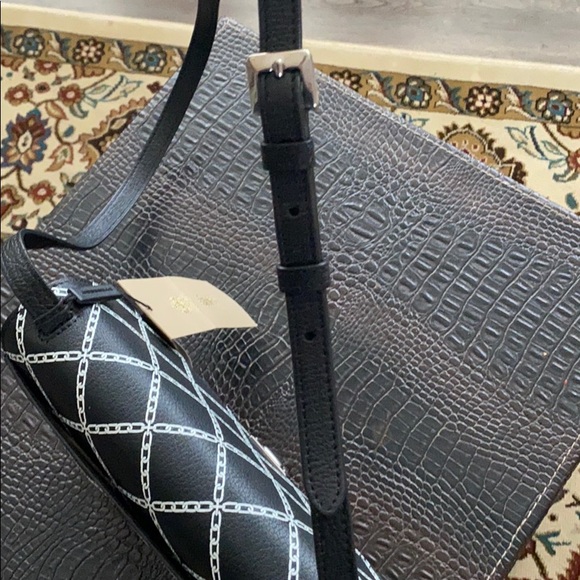 Burberry bag!SM MACKEN CHAIN PRINT! - Picture 12 of 16